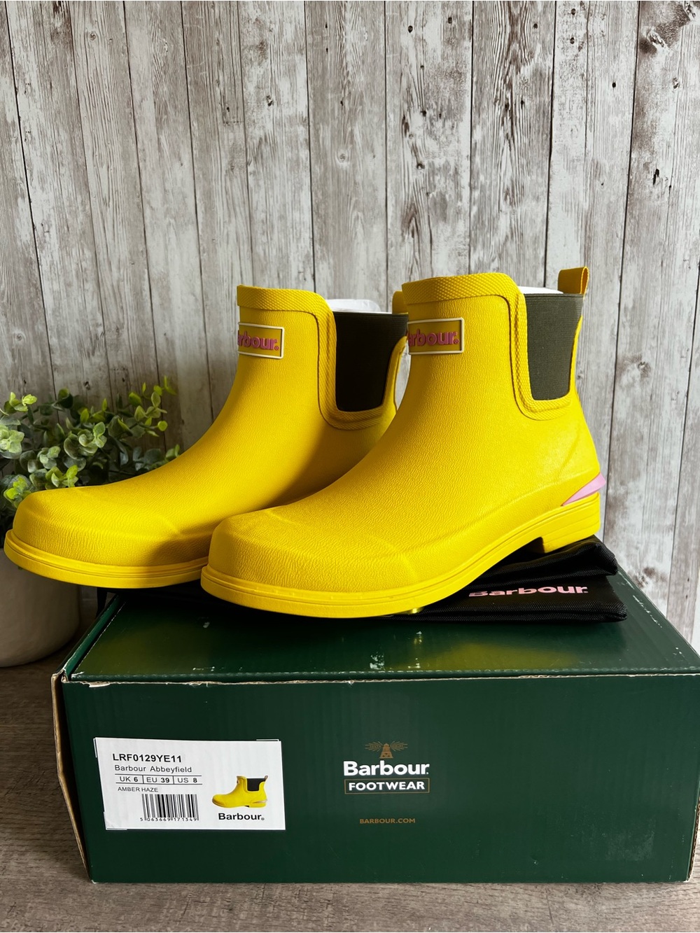 Barbour Abbeyfield Packable Yellow Chelsea Rain Ankle Boots Wellingtons NEW 8